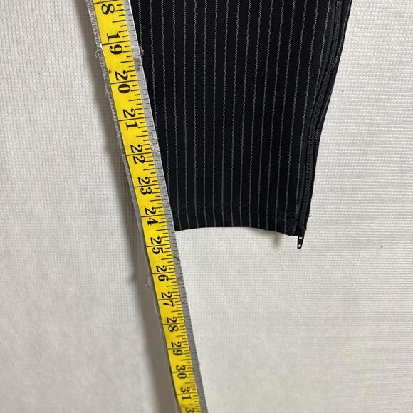 Betabrand Women's Size Large S-Petite Black Pinstriped Ankle Zip Skinny Pants - Picture 12 of 13